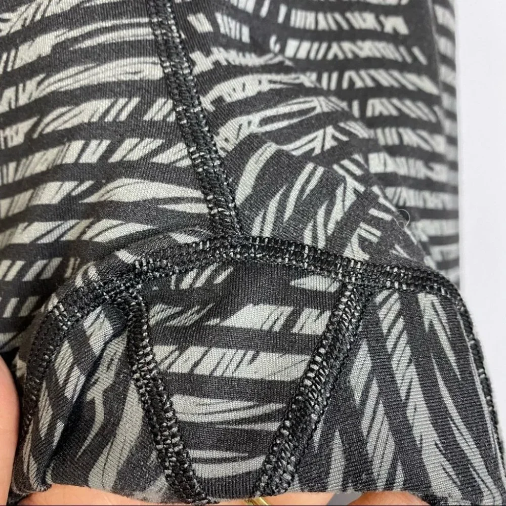 Lululemon Wunder Under Feather Print Crop Leggings - Picture 9 of 9